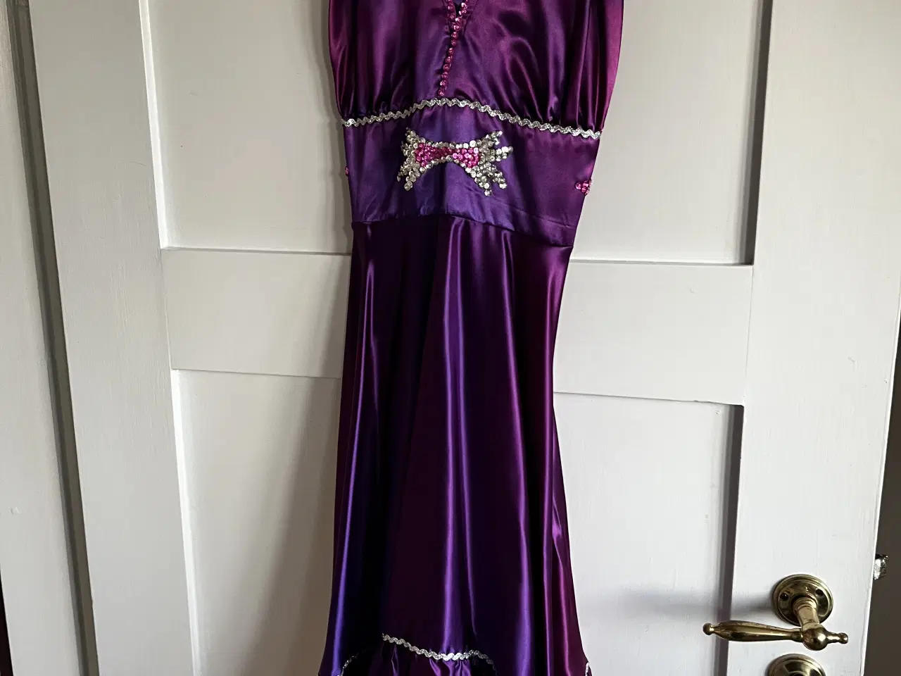 Billede 1 - Festkjole