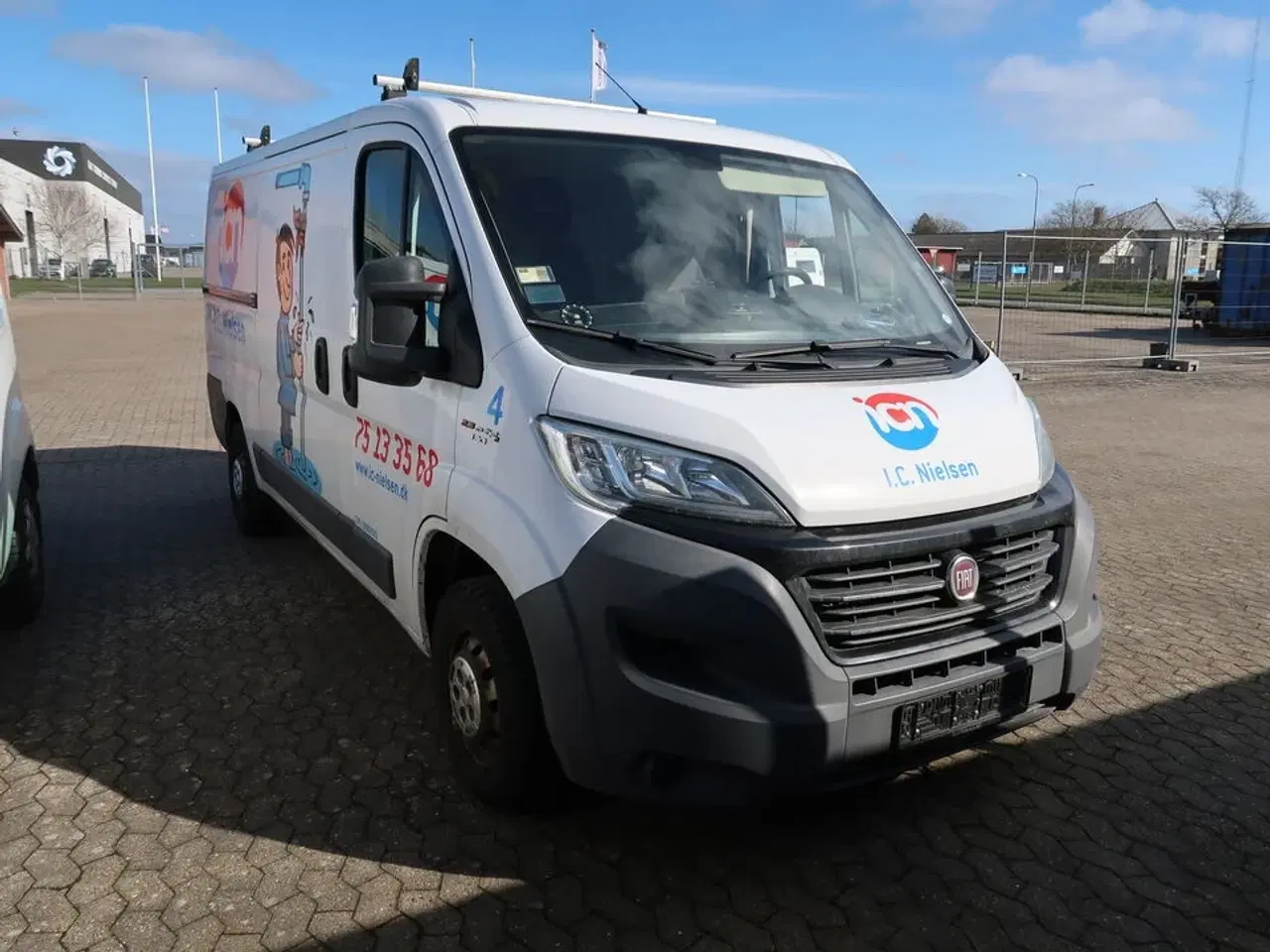 Billede 2 - Varebil FIAT Ducato 2.3 Mjt 130 Kassevogn