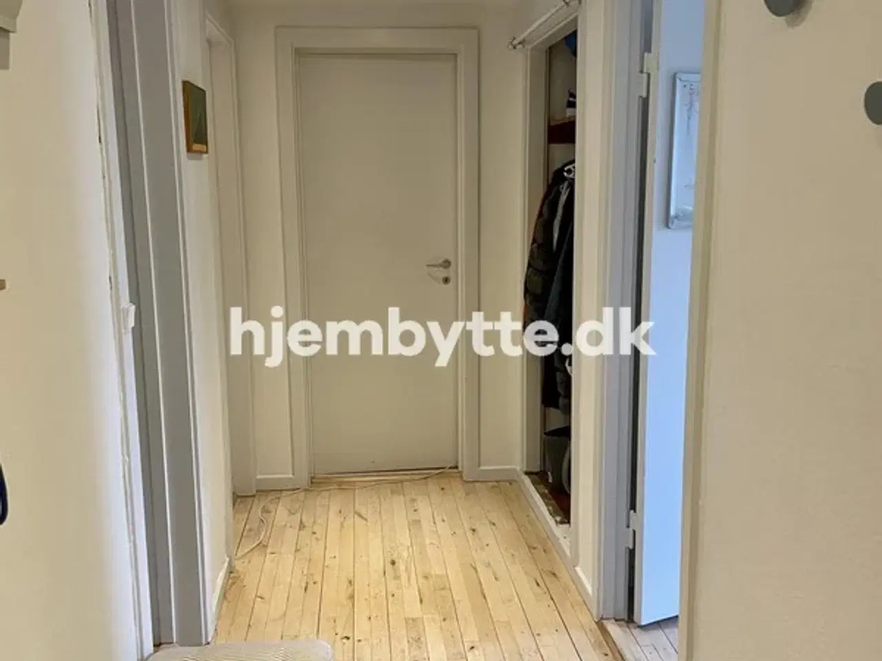 Billede 1 - Hjembytte - Tårnhusstræde