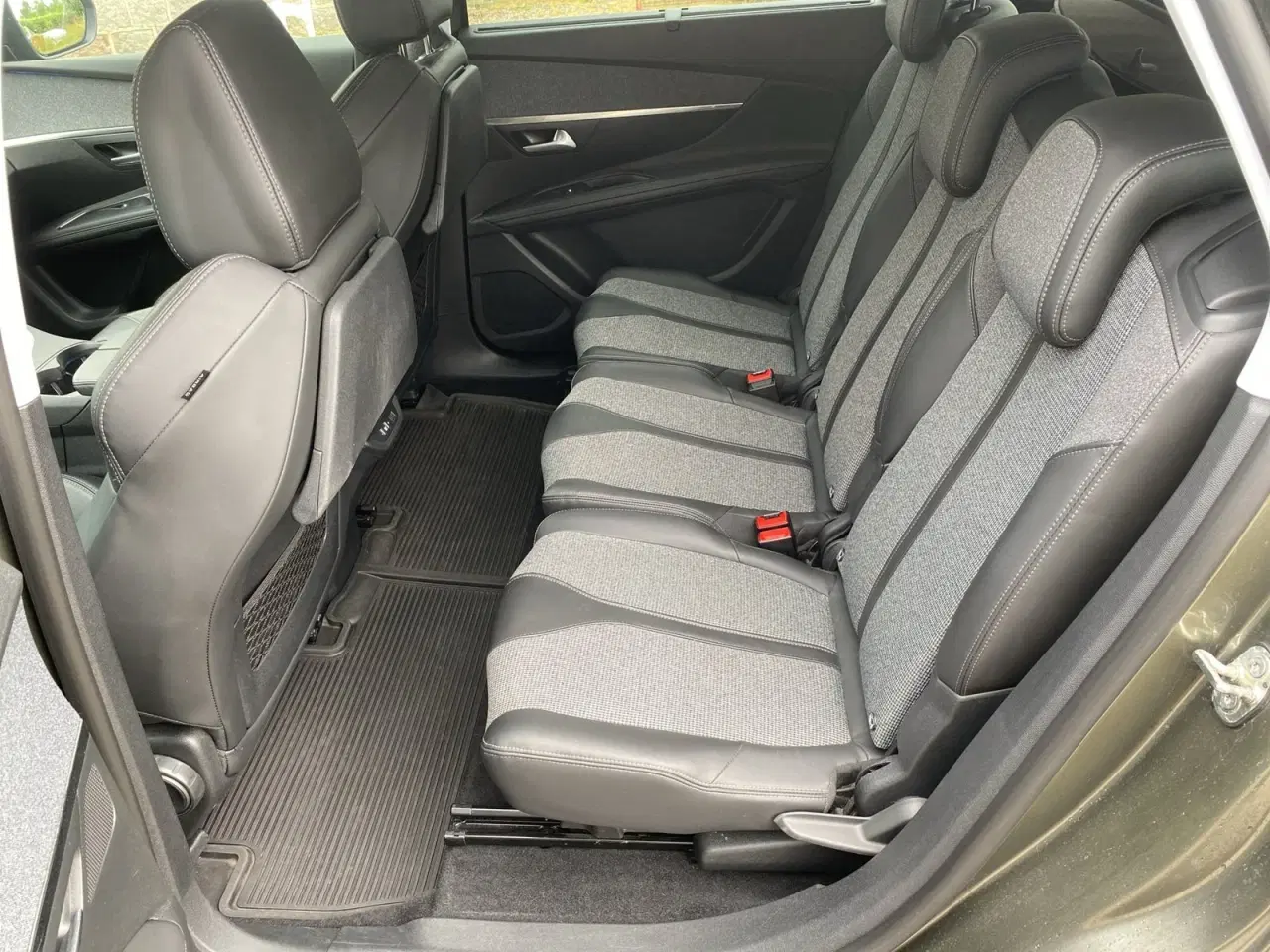 Billede 14 - Peugeot 5008 1,6 BlueHDi 120 Strike 7prs