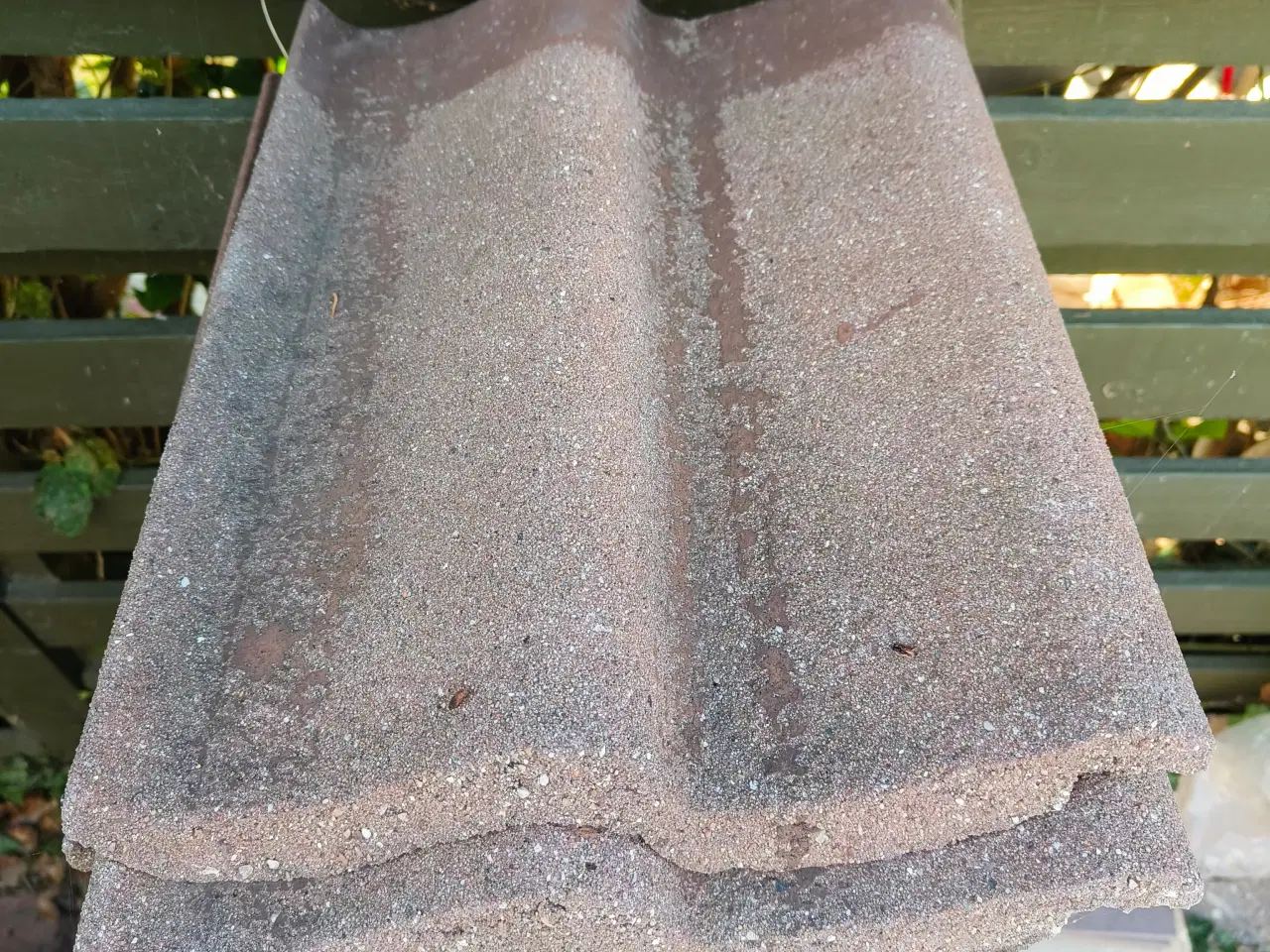 Billede 2 - Beton tegl gives væk