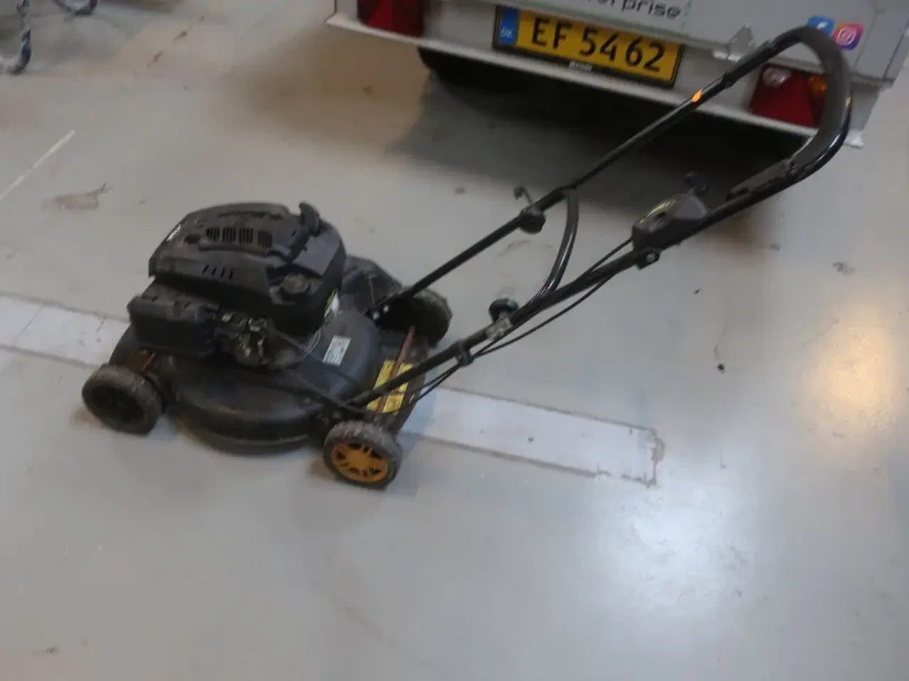 Billede 1 - Græsslåmaskine STIGA 292470144/ST9