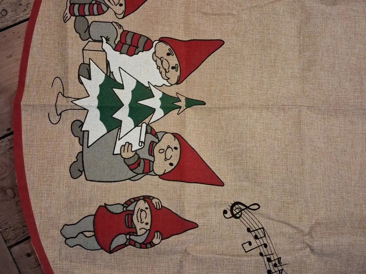 Billede 2 - Juletræstæppe