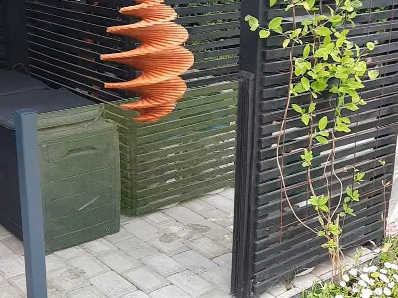 Billede 2 - Vind spiral udendørs