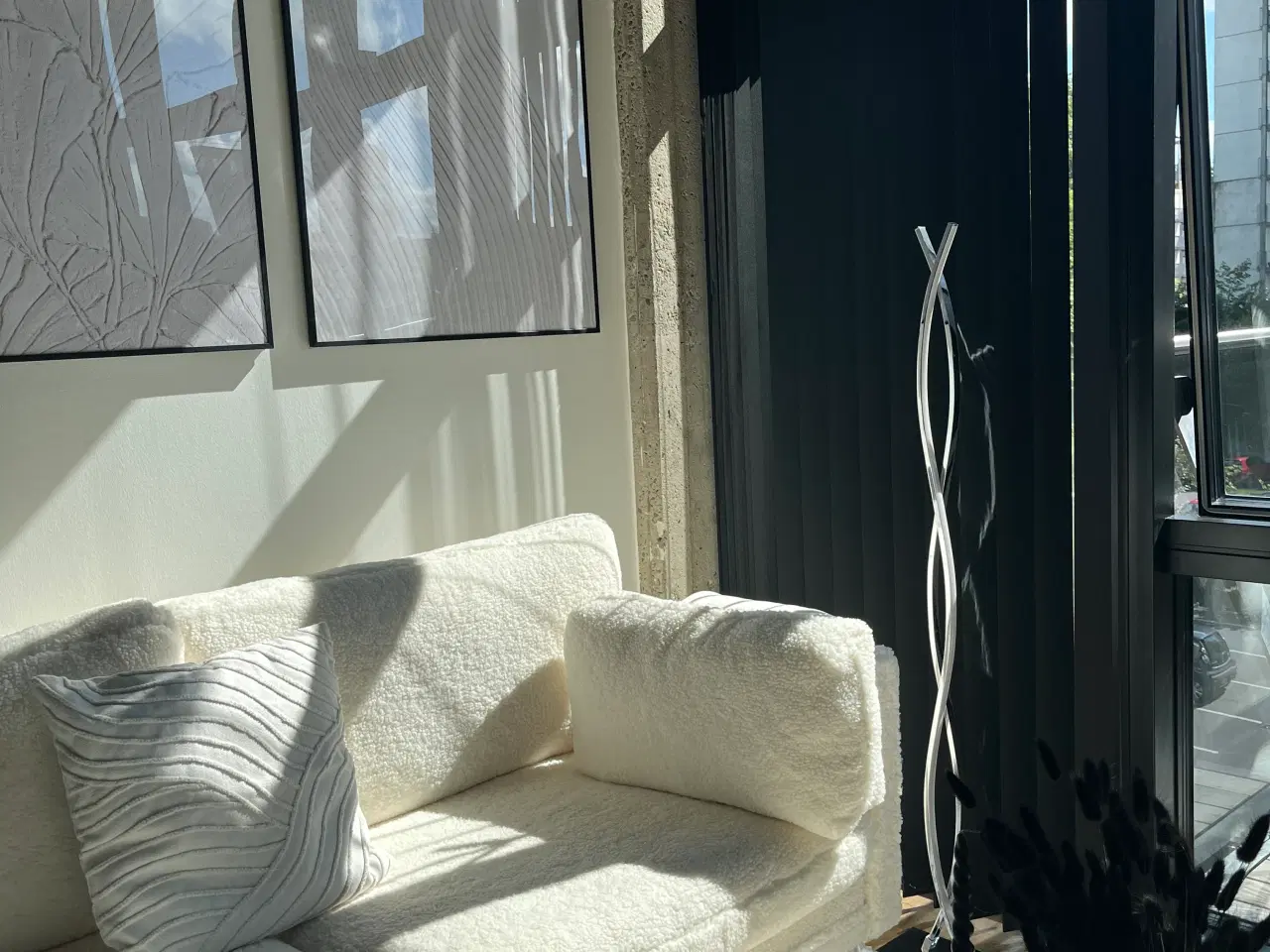 Billede 2 - Boom 3 personers sofa - Teddy Stof Hvid 