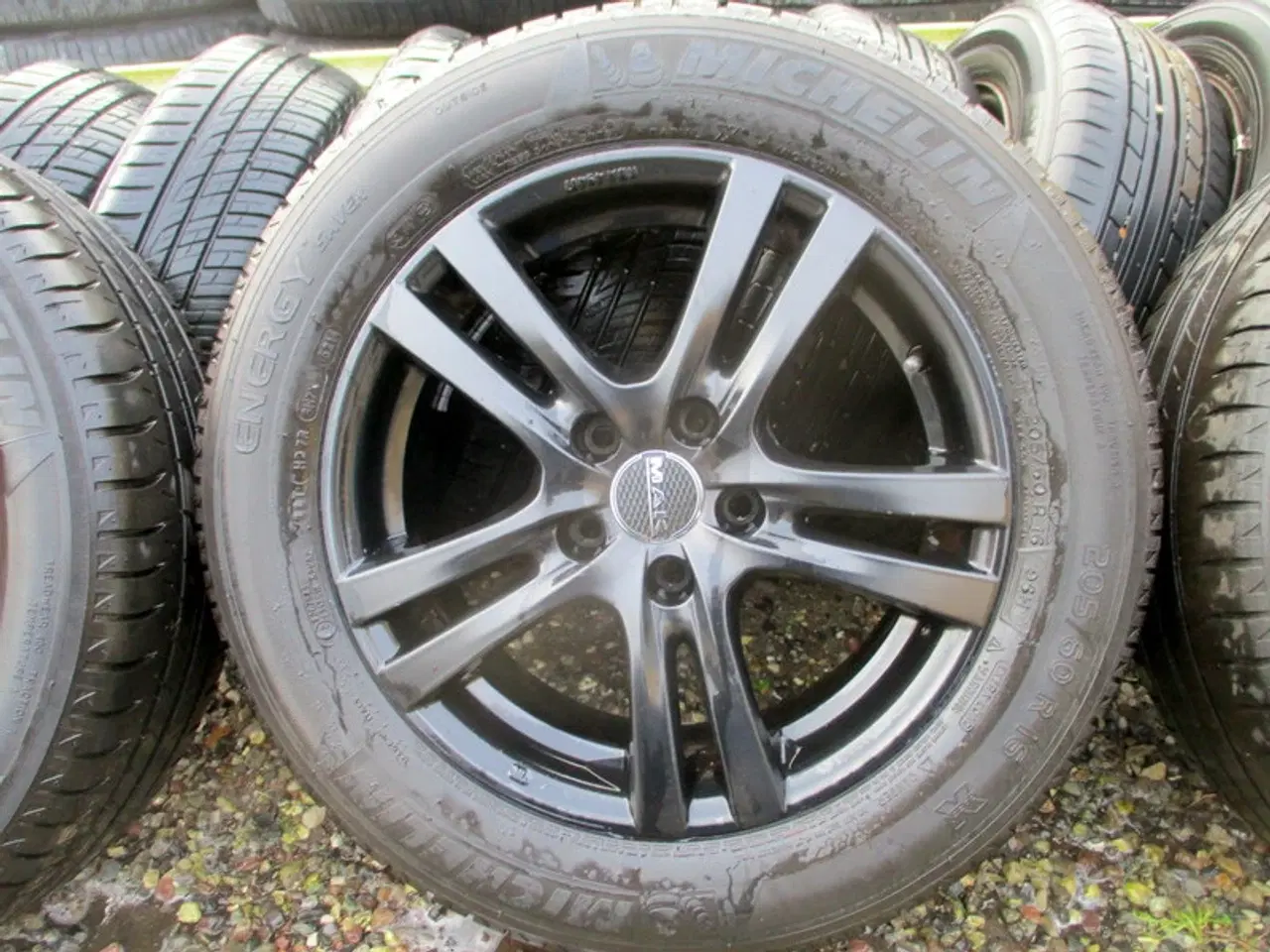 Billede 4 - 16" 4 stk. 5X108 ET45 (Ford) 205(60/16" sommerdæk