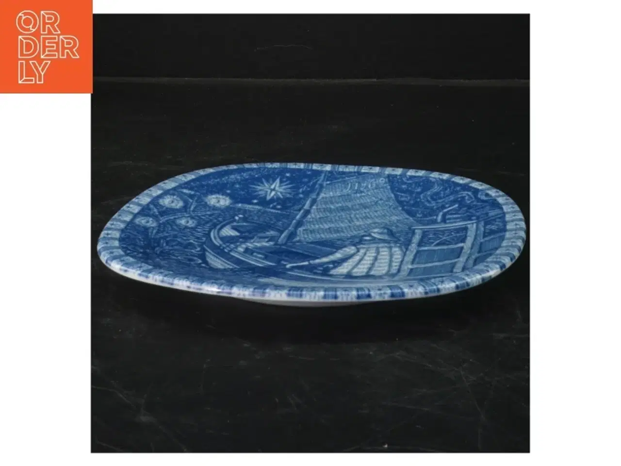 Billede 1 - Porcelænsfad fra Rrstrand 1969 fra Rrstrand (str. 19x19 cm)