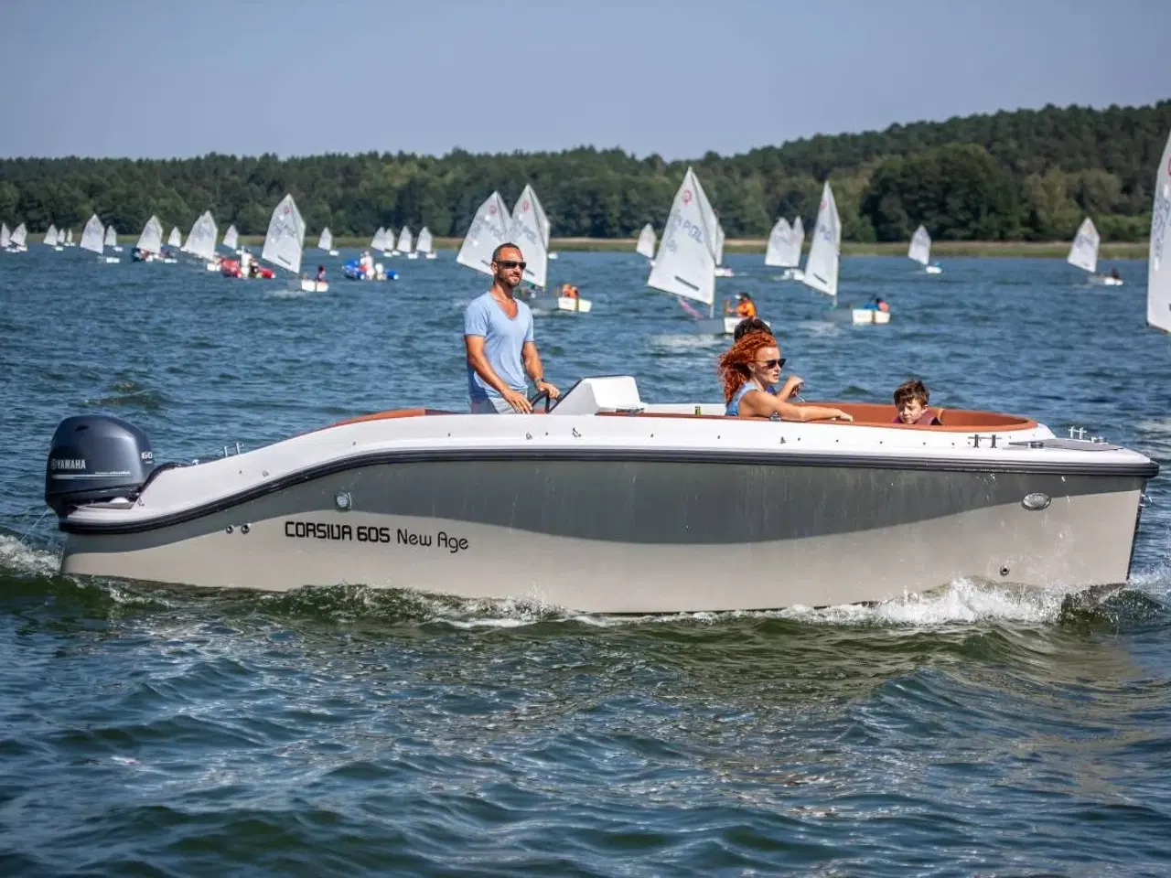 Billede 1 - Corsiva 605 New Age - 25 HK Yamaha og udstyr