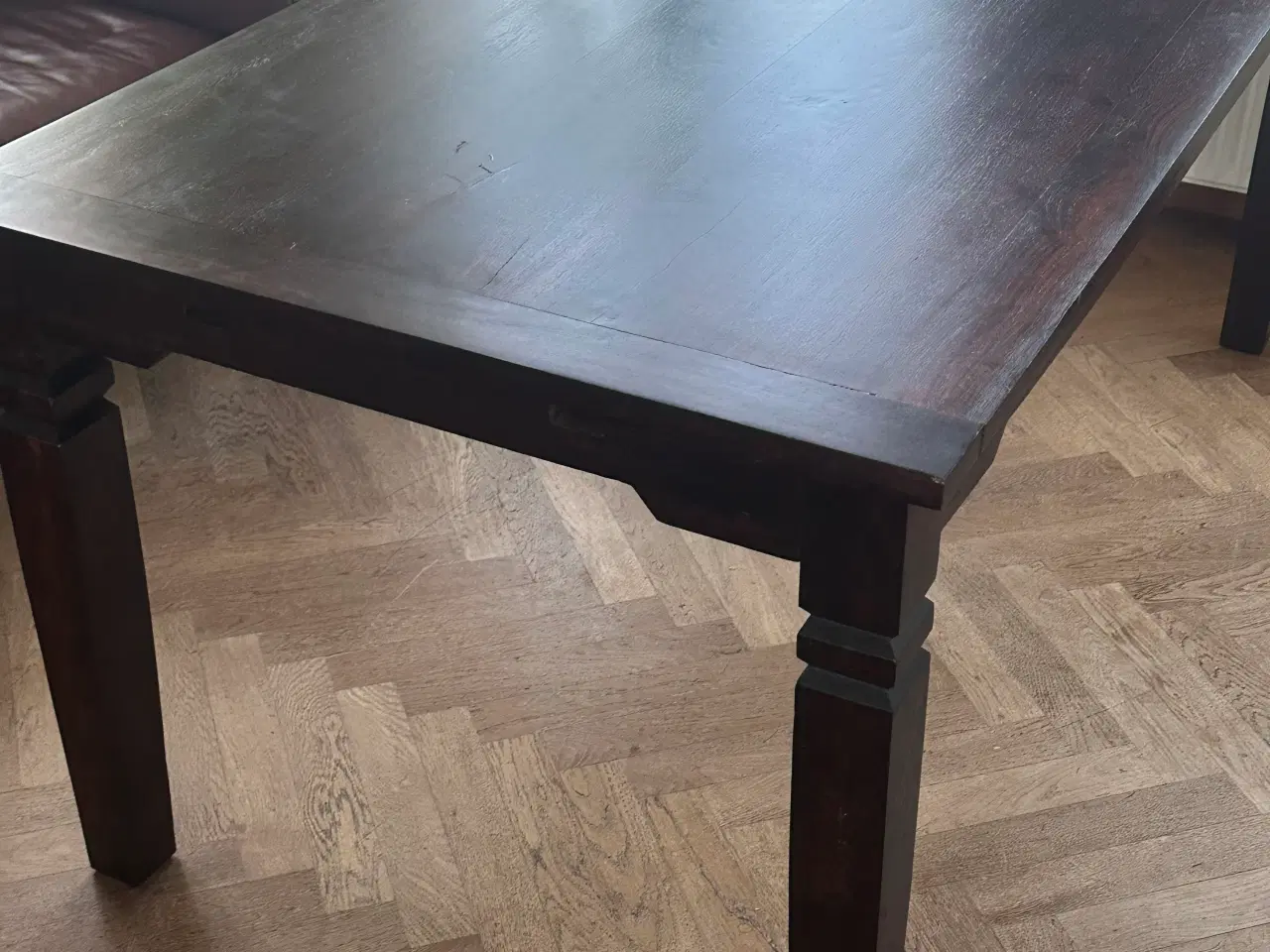 Billede 3 - Antikt Spisebord i Massiv Træ