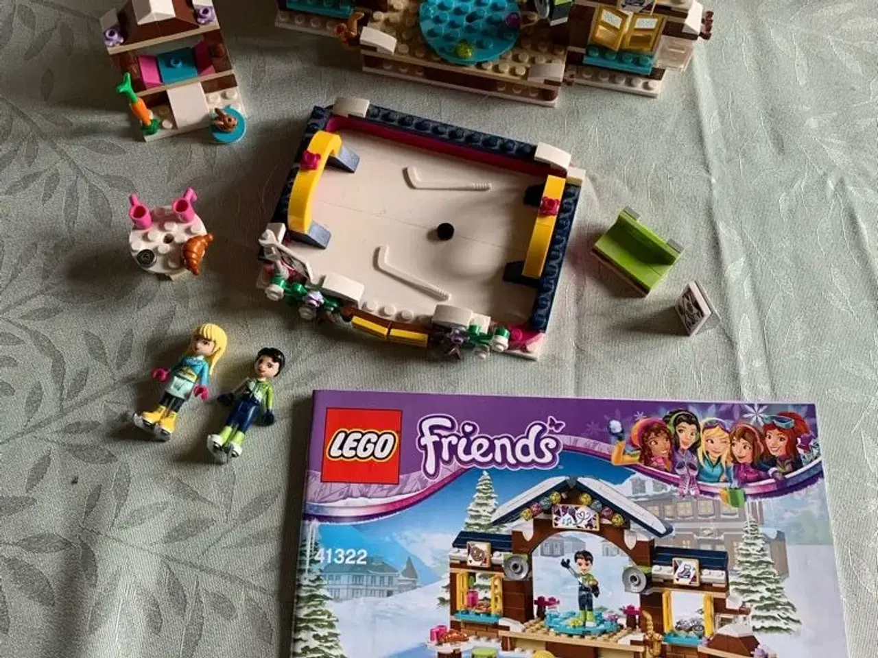 Billede 1 - Lego friends sælges...
