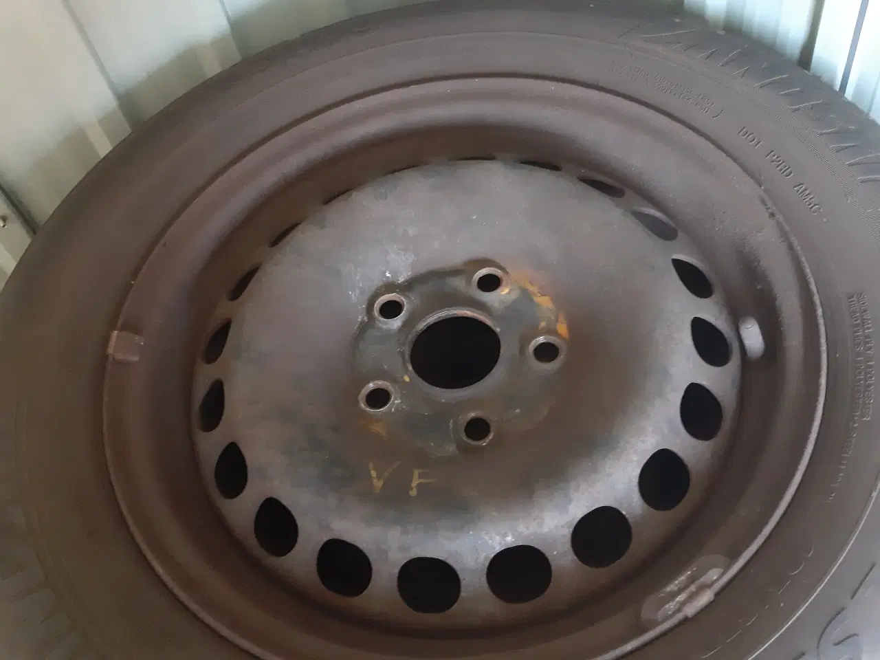 Billede 2 - Sommerdæk på stålfælge