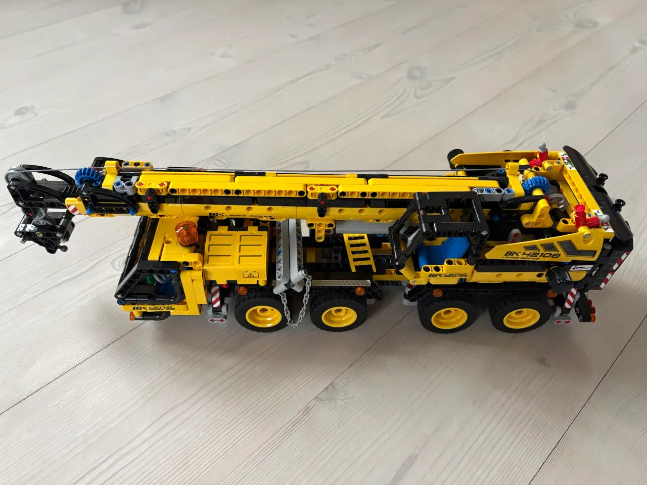 Billede 2 - Lego technic kranbil model 42108