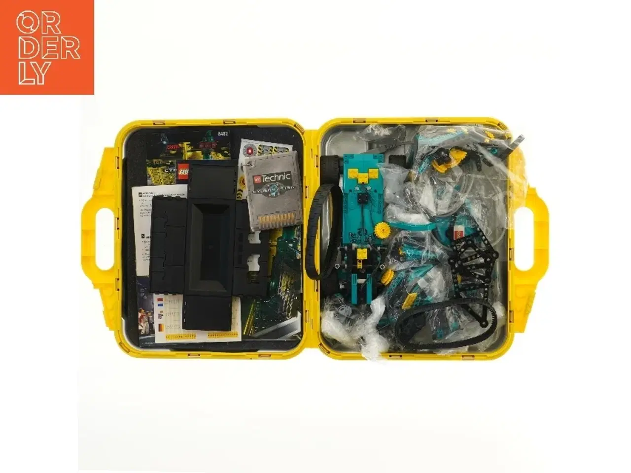 Billede 3 - LEGO Technic Cybermaster sæt fra LEGO (str. 38x37x12 cm)