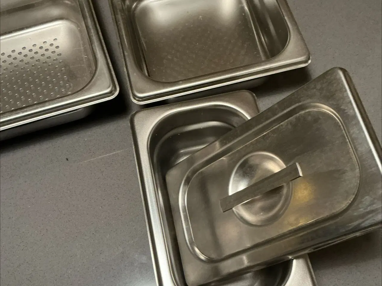 Billede 1 - Rustfri stålkantiner mv..