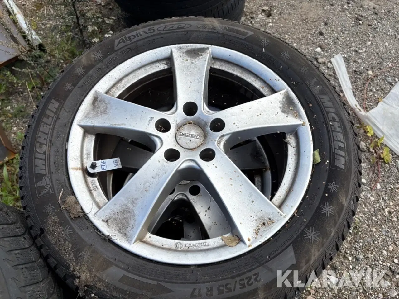 Billede 2 - Dæk Dezent Michelin