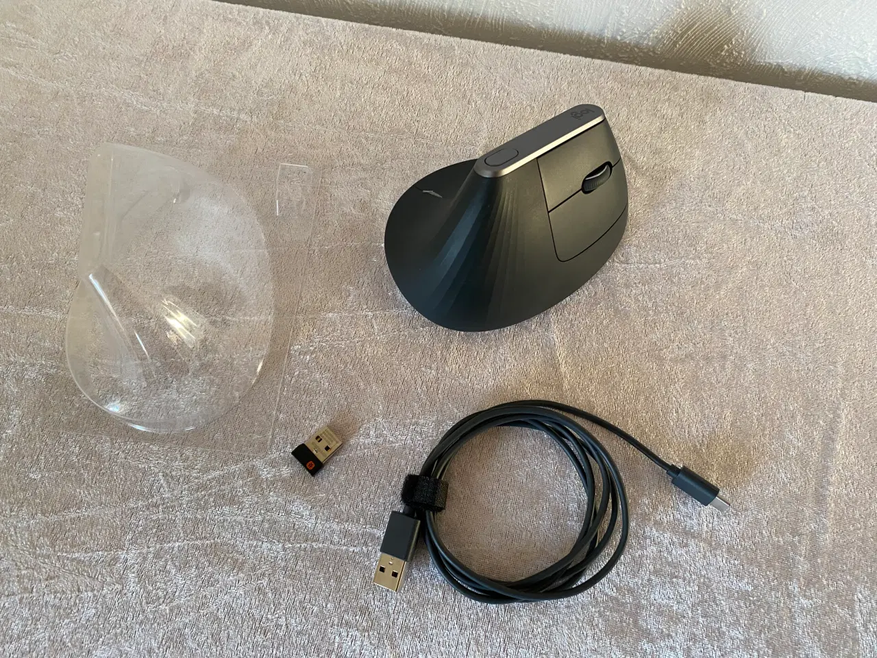 Billede 2 - ⭐️ Logitech MX Vertical – Ergonomisk Mus