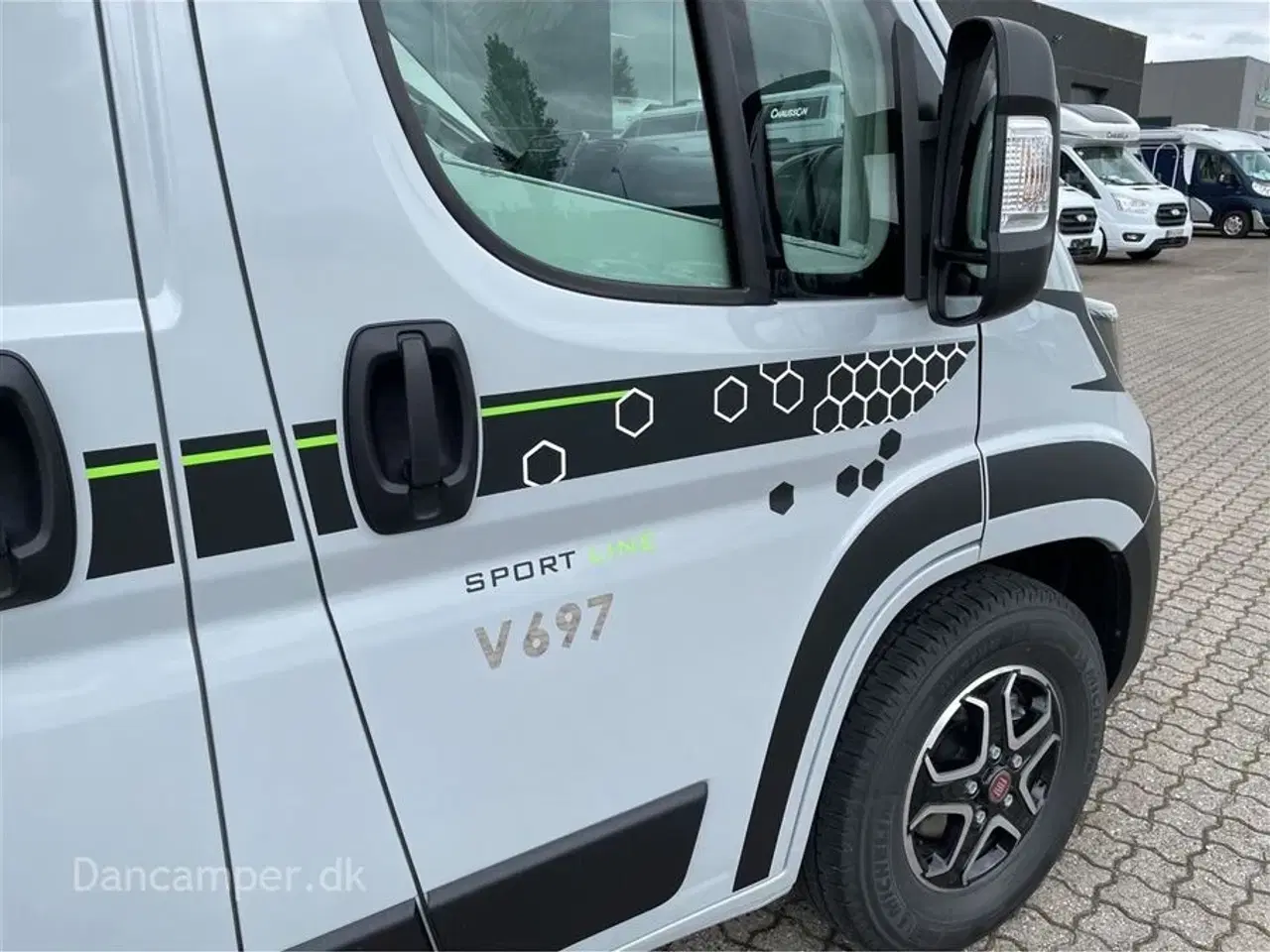 Billede 3 - 2024 - Chausson V697 Sport Line   Super vintercamper, 140 HK, 9-trins automatgear, tilbehørs-, connect-, safety- og artic pakke.