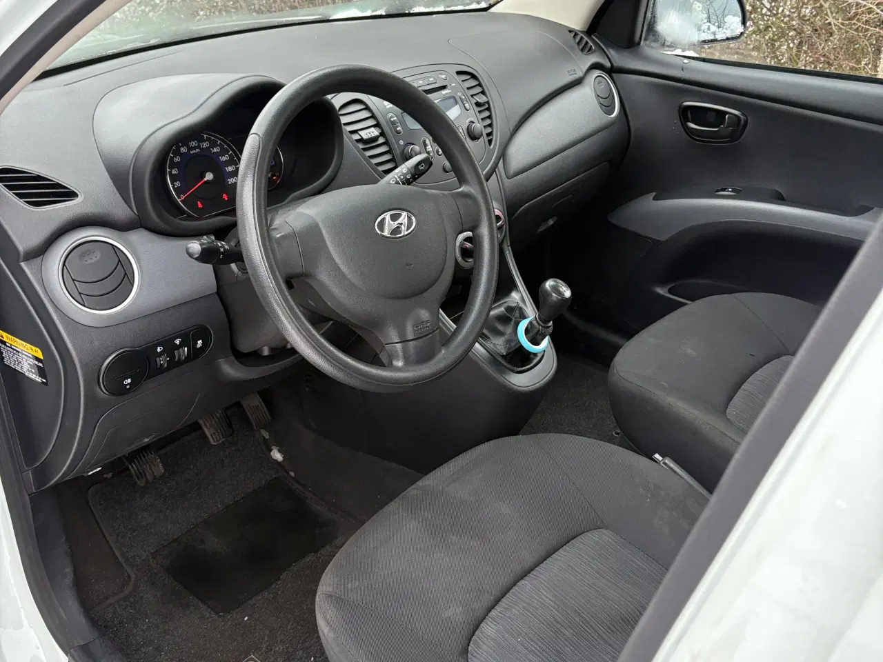 Billede 4 - Hyundai I10 1,2 fra 2012. Kørt 261.000km. Helårsdæ