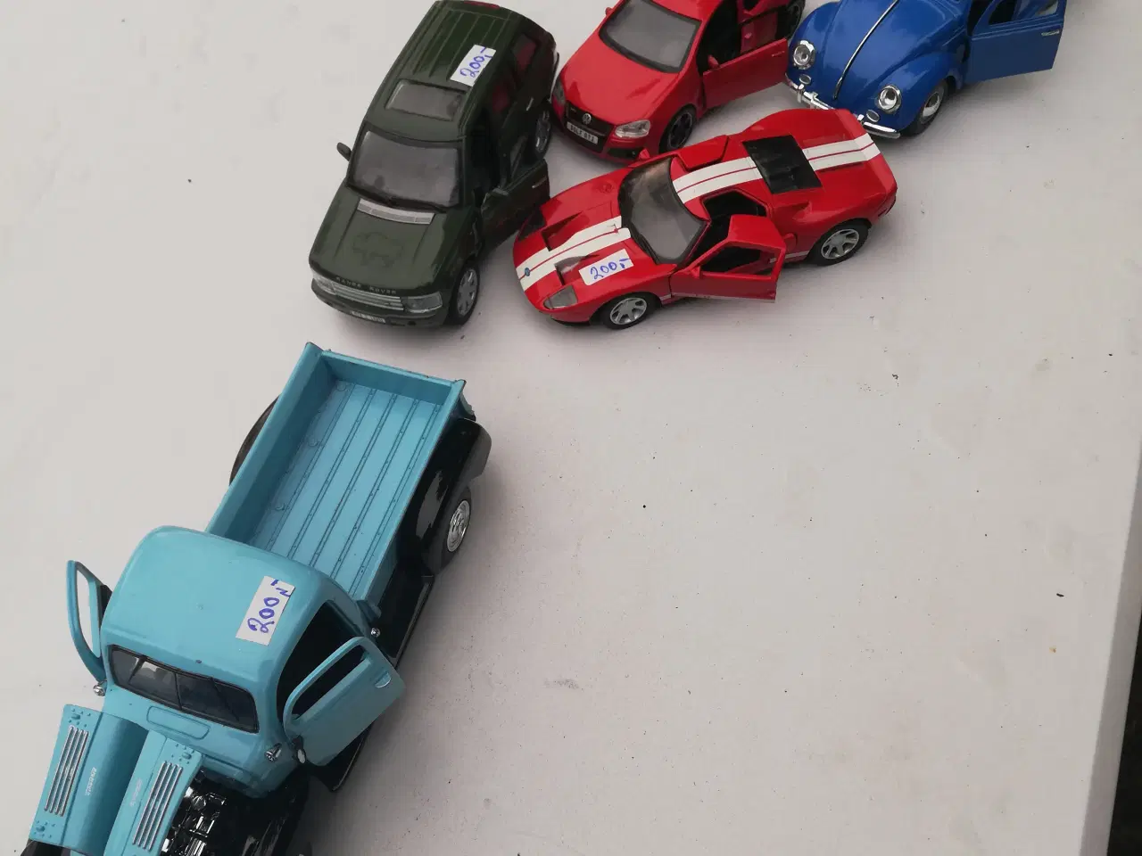 Billede 3 - 5 stk forskellige modeller metal biler