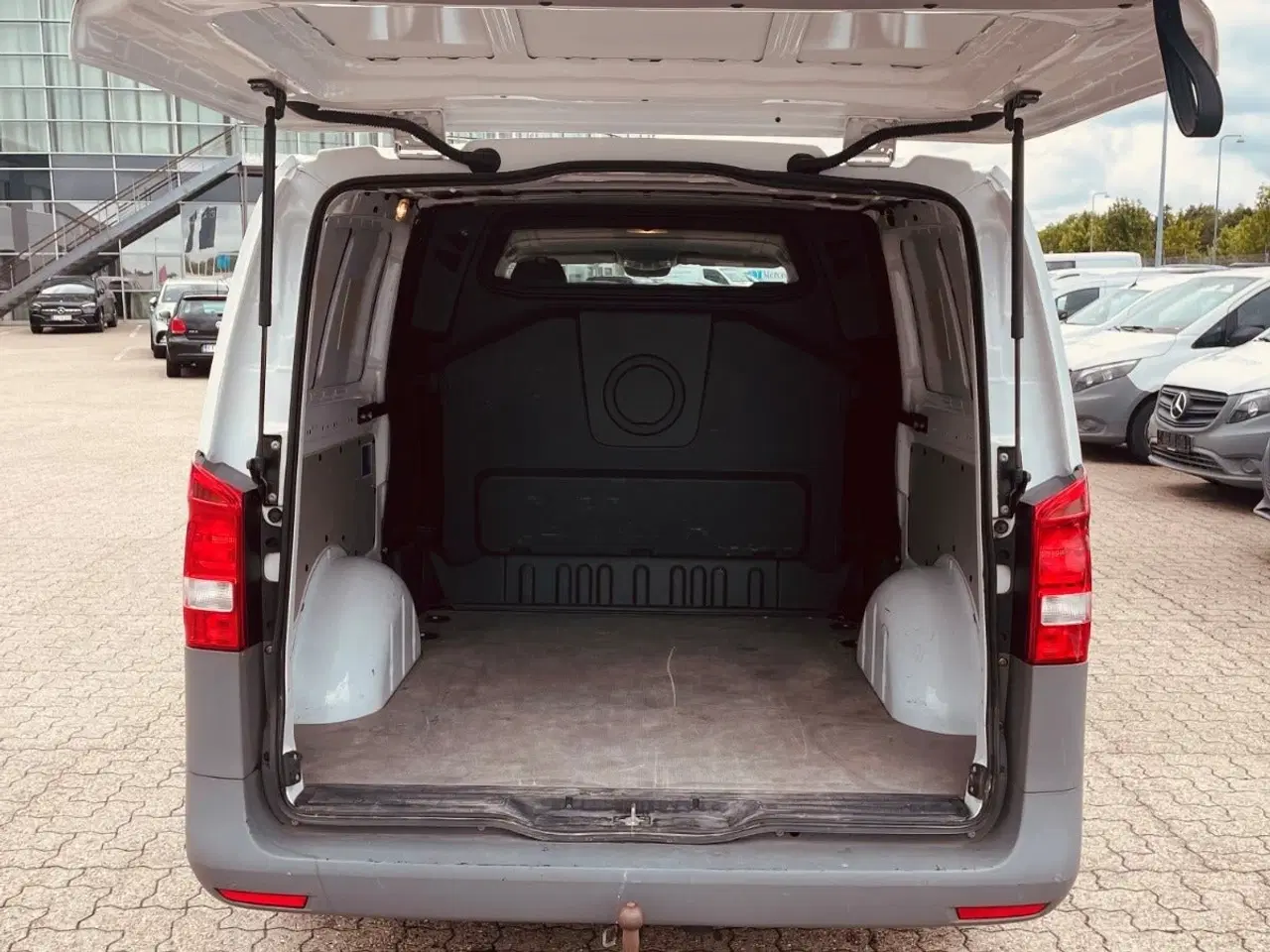 Billede 5 - Mercedes Vito 114 2,0 CDi Kassevogn aut. XL RWD