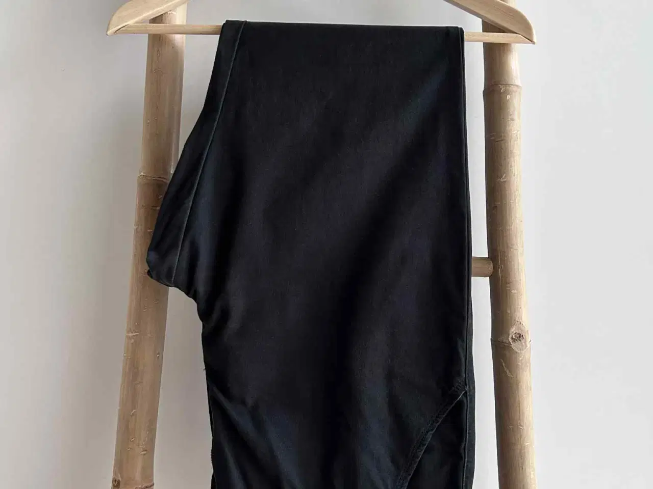 Billede 2 - Lindbergh chinobukser, stretch quality, str. 36/32