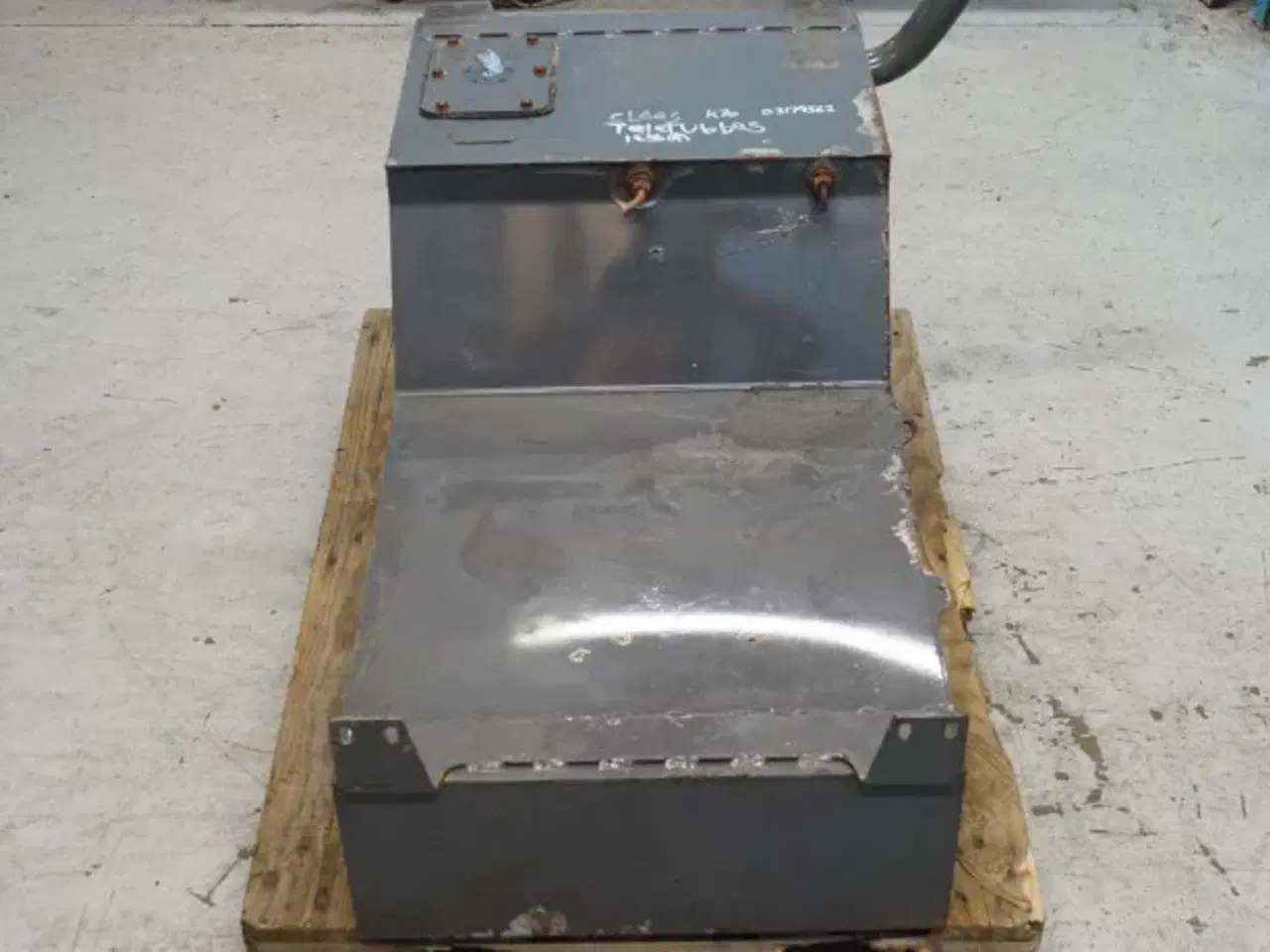 Billede 11 - Claas Targo K70 Dieseltank 3179562