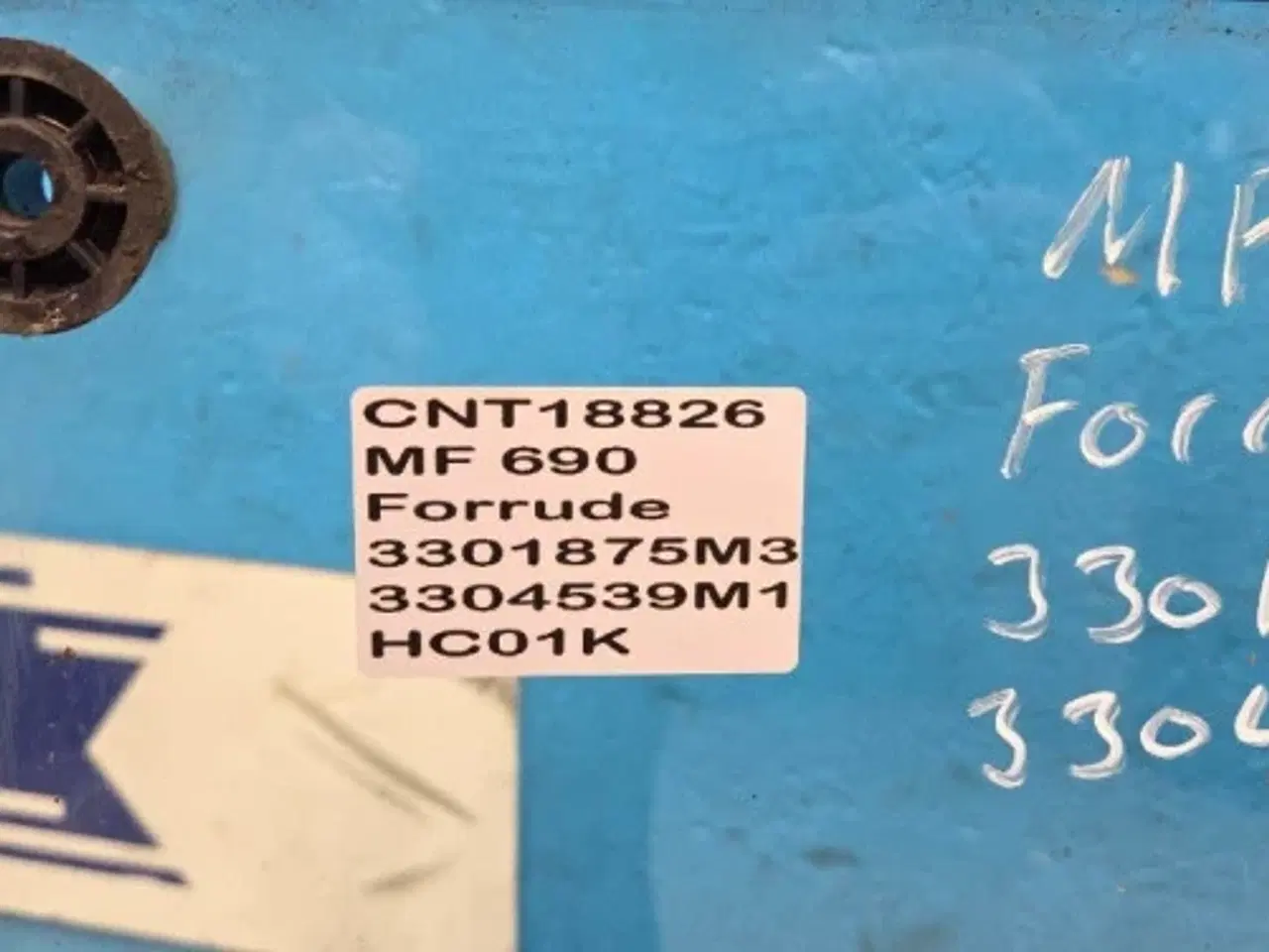 Billede 13 - Massey Ferguson 690 Forrude 3301875M3
