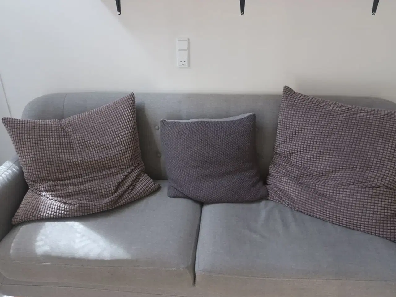 Billede 4 - Sofa med puder