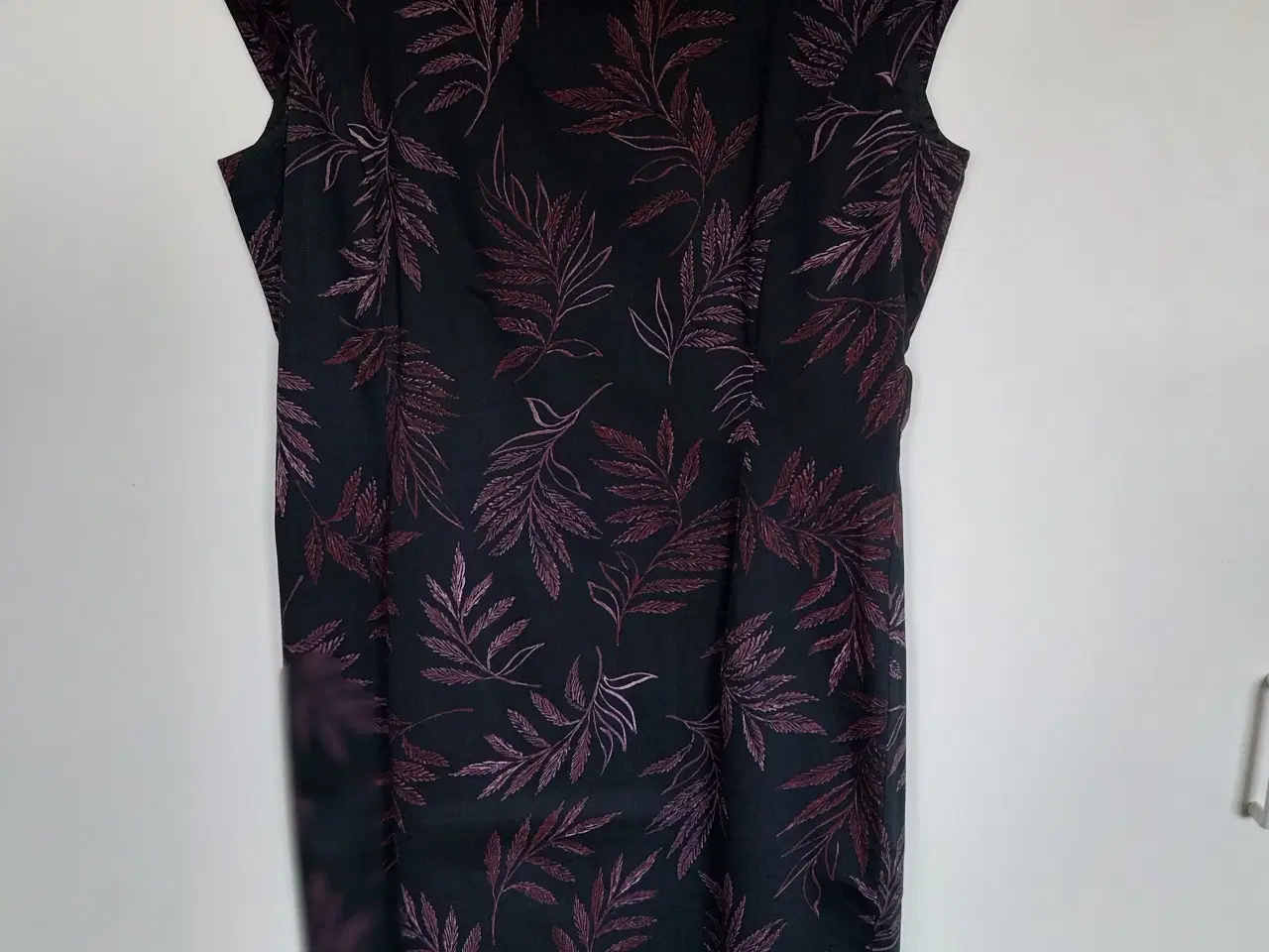 Billede 3 - Kjoler fra Jackpot og sjal