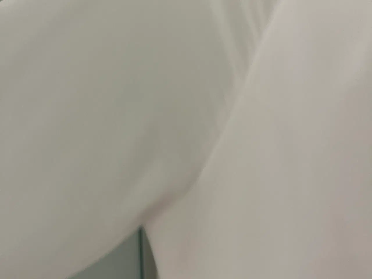 Billede 11 - Meget velholdt konfirmationskjole fra Lilly