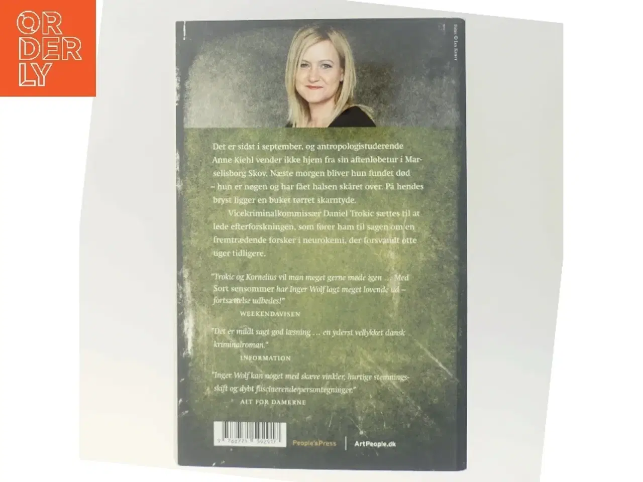 Billede 3 - Sort sensommer af Inger Wolf (Bog)