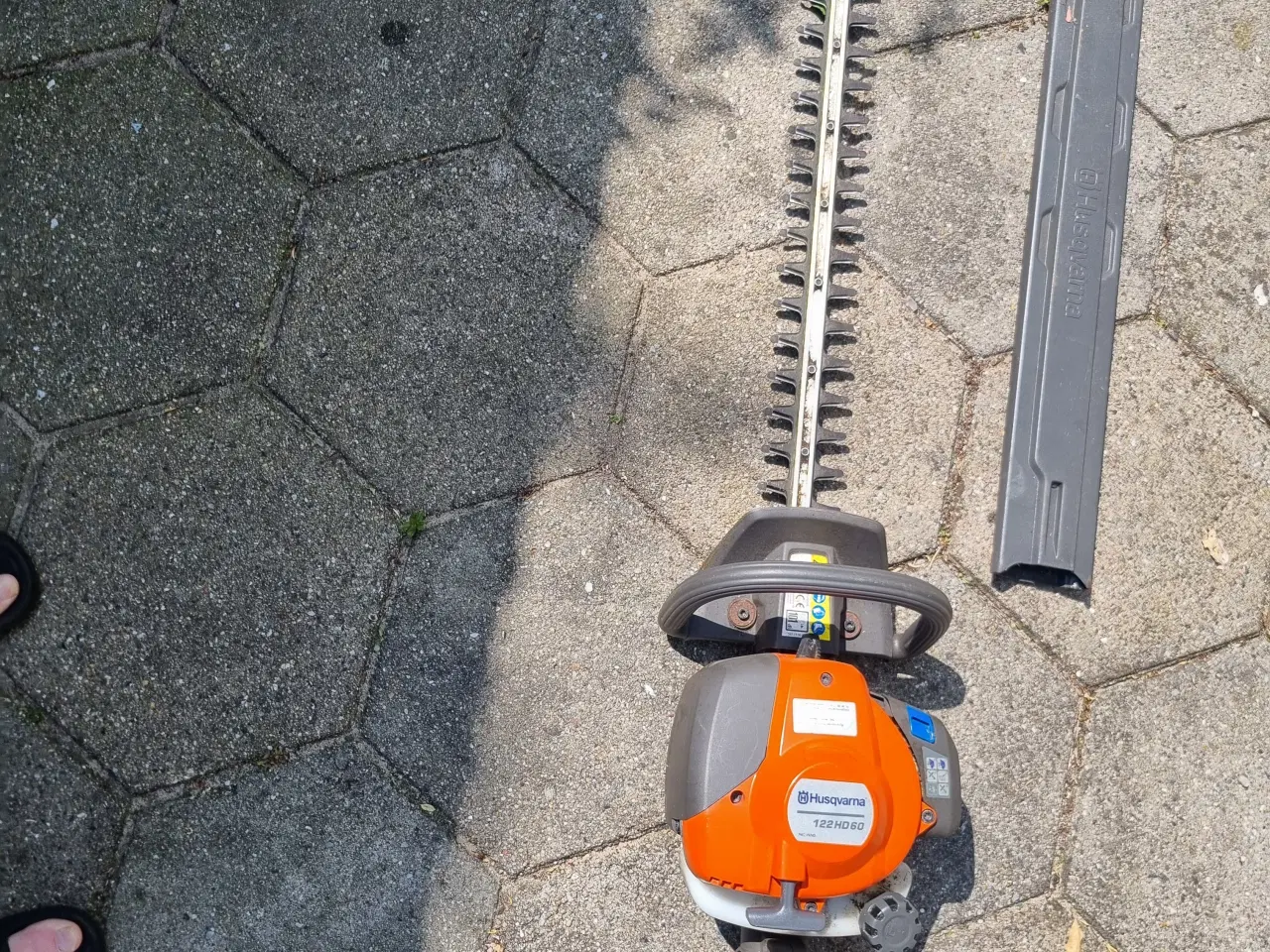 Billede 1 - Hækkeklipper Husqvarna 122hd60 benzin Klipper tyk