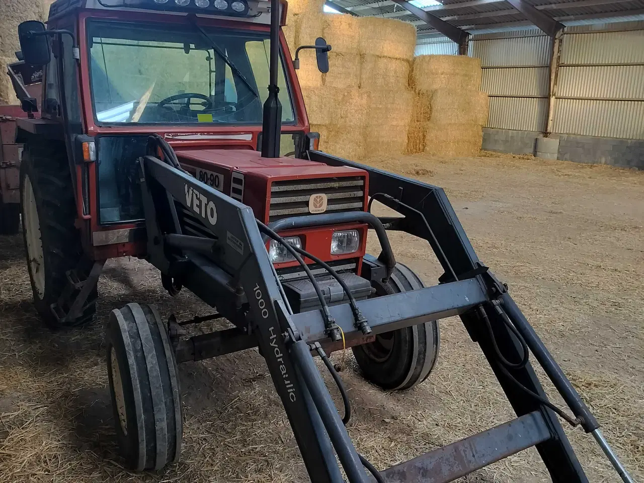 Billede 3 - Fiat traktor 80/90 m.læsser