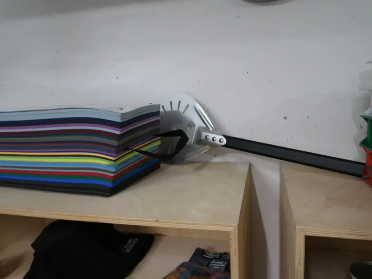 Billede 3 - 2 stk. vægreoler med indhold