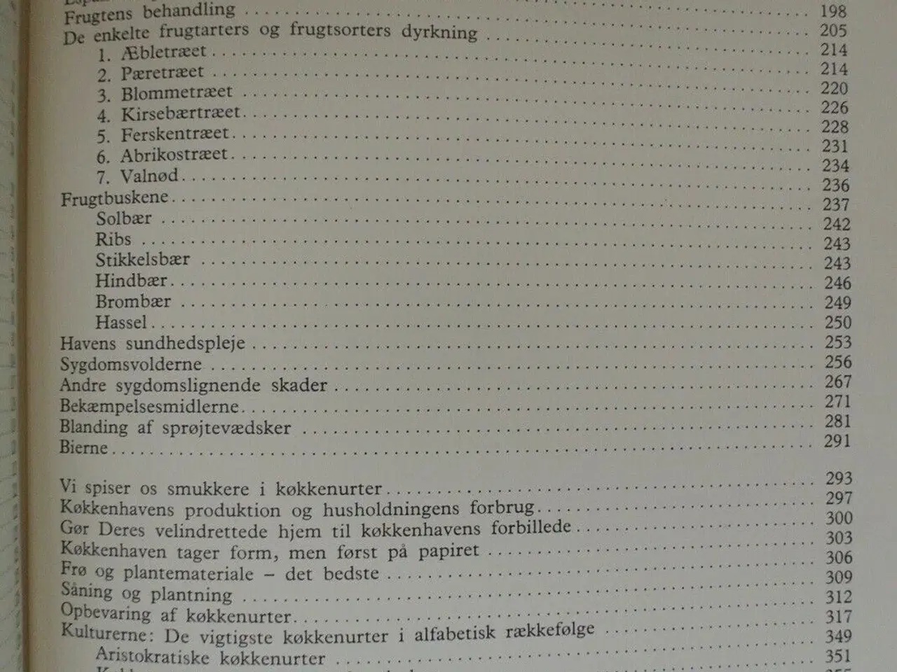 Billede 4 - martins havebog, red. af povl bruun-møller, emne: 