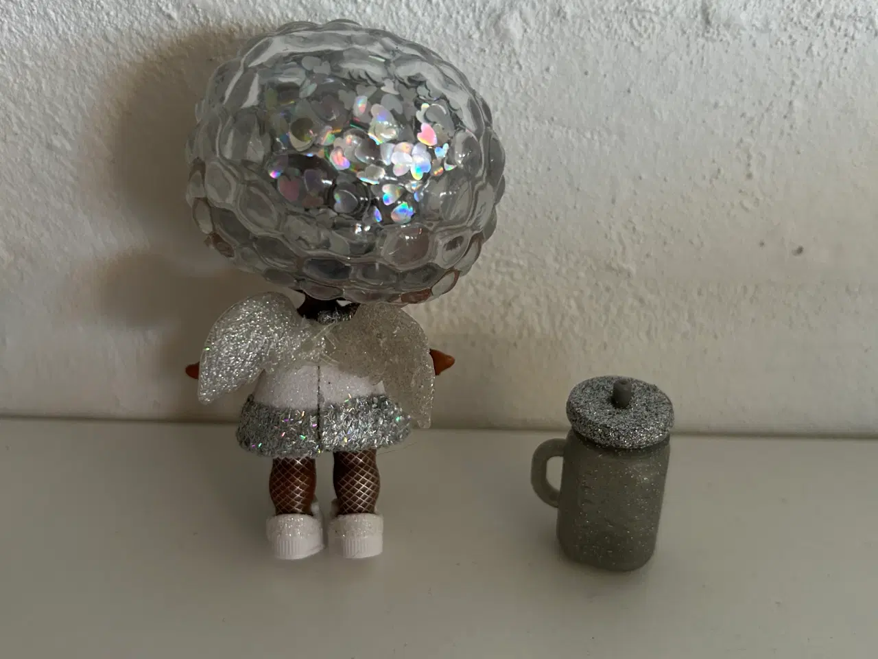 Billede 2 - L.O.L surprise dukke