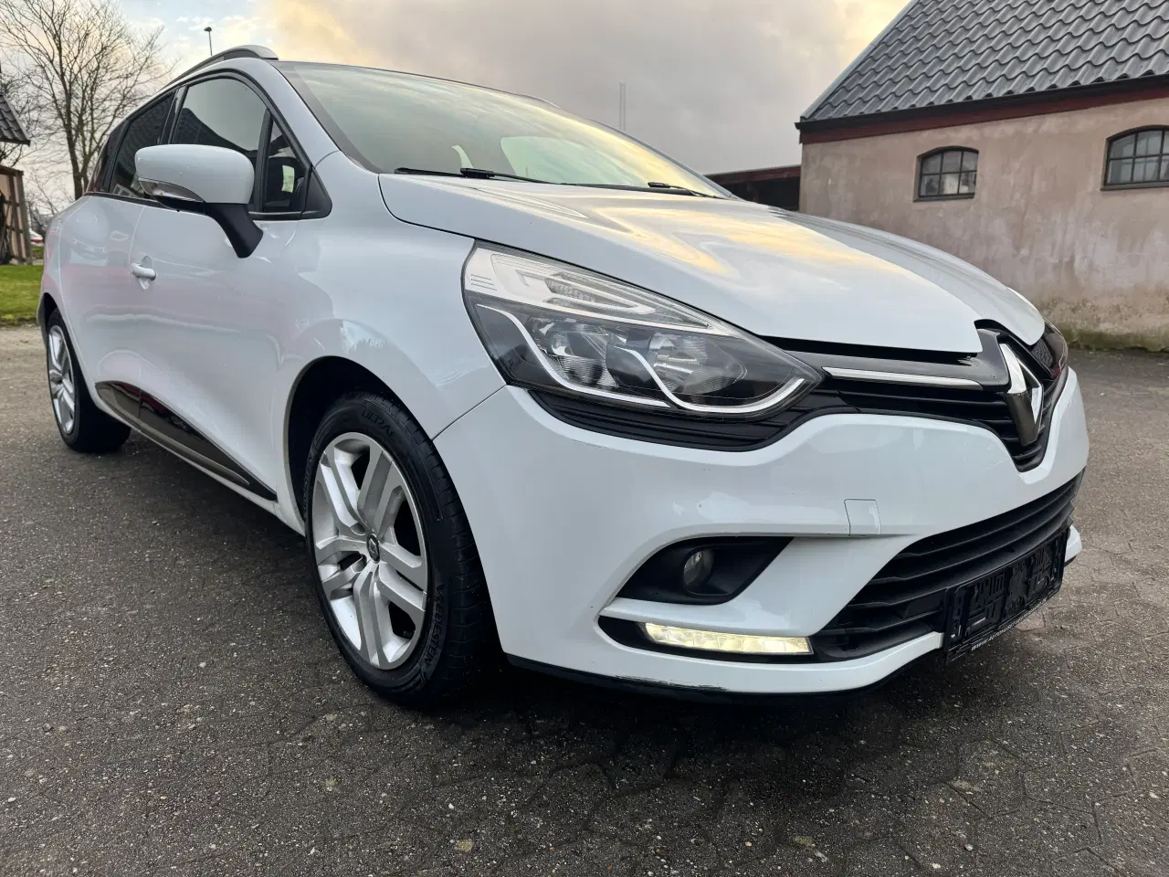 Billede 1 - 2017 Renault Clio 31 km/l