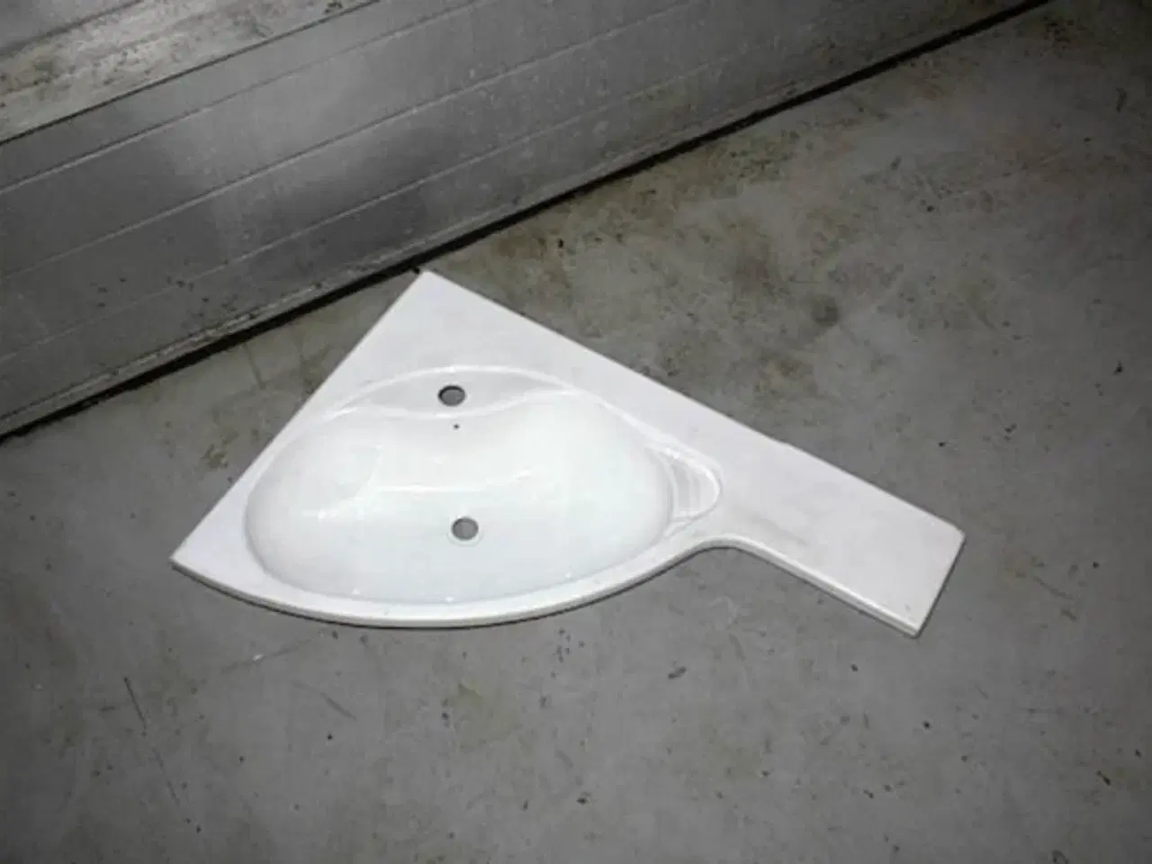 Billede 1 - Hjørne Vask