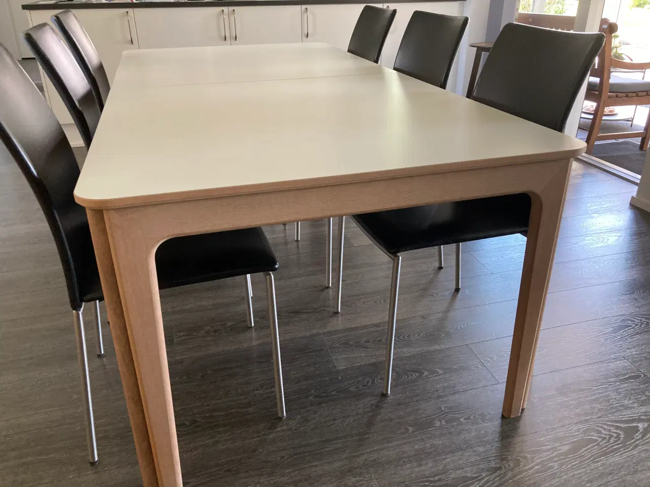 Billede 4 - Skovby spisebord