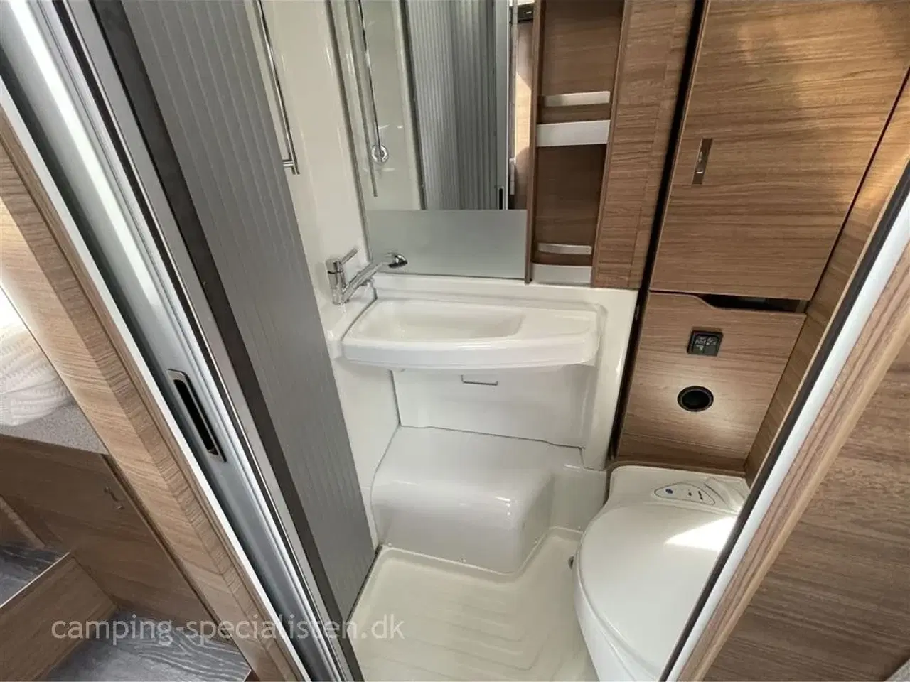 Billede 7 - 2023 - Knaus Vansation TI 640 MEG   Populær Autocamper med ALT i udstyr - Knaus Vansation 640 MEG fra 2023 - Kan nu opleves hos Camping-Specialisten i Silkeborg