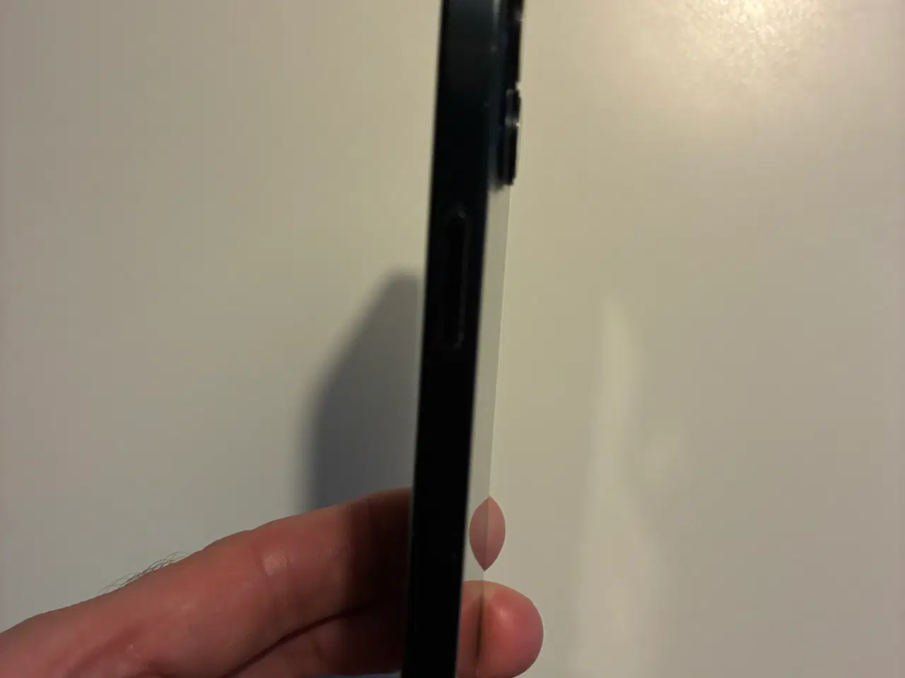 Billede 3 - Velholdt Iphone 13 Mini