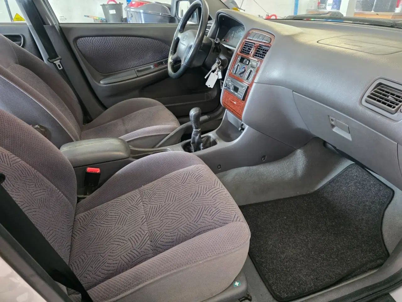 Billede 9 - Toyota Avensis 1,8 Sol