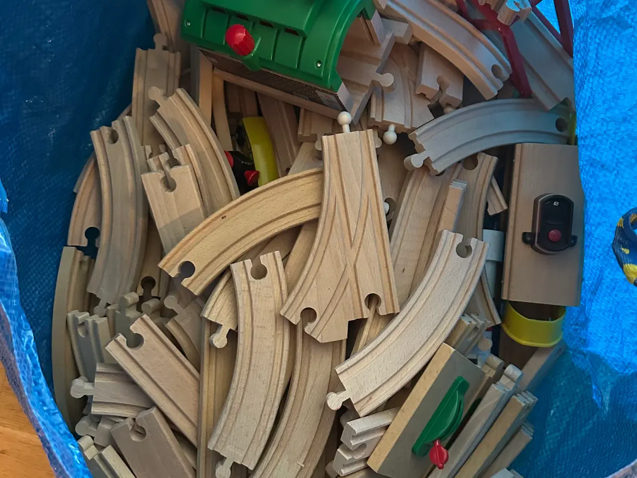 Billede 1 - Brio sælges 