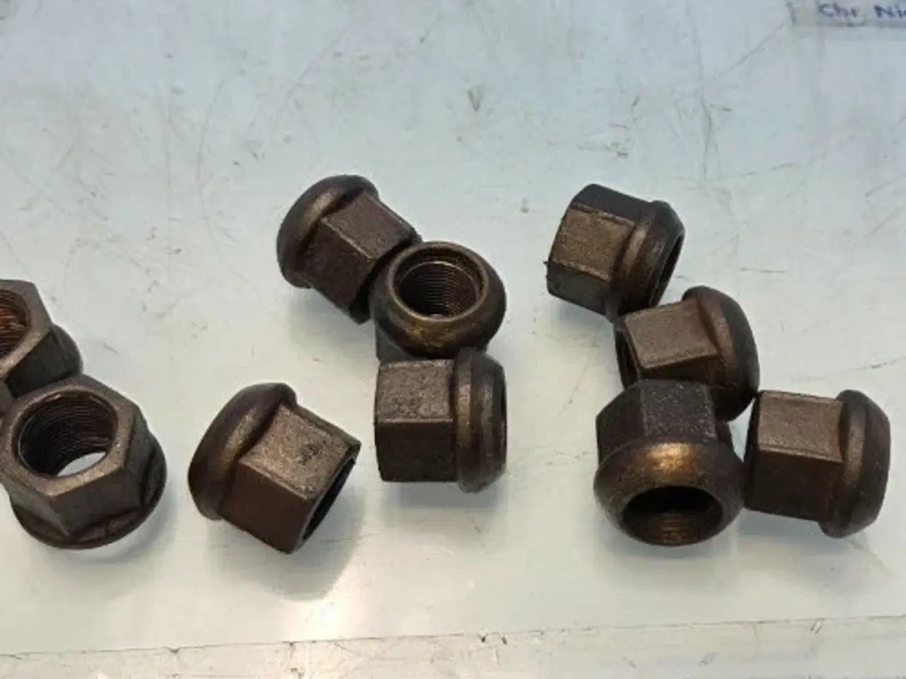 Billede 9 - Claas Lexion 480 Hjulmøtrikker 7307521  10Stk