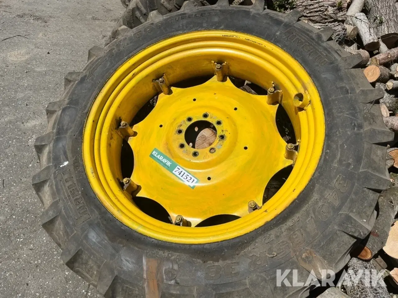 Billede 2 - Traktorhjul John Deere 1 styk