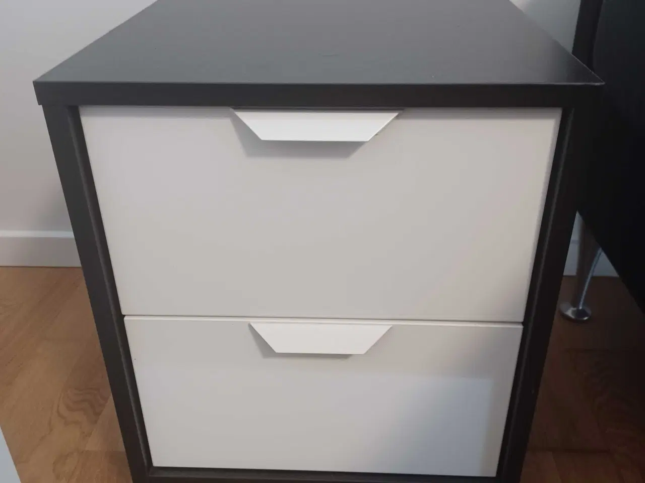 Billede 3 - Sengebord 