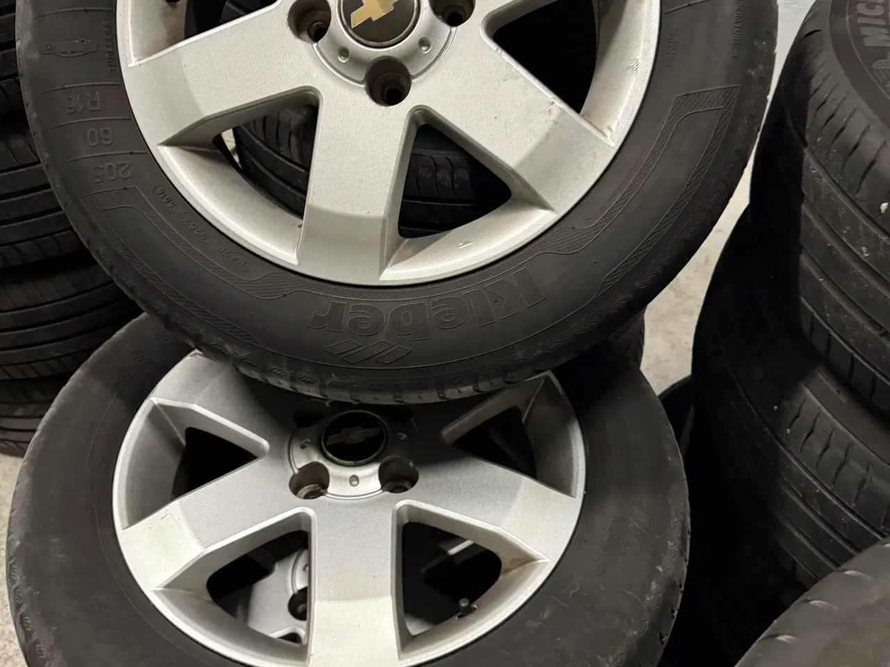 Billede 17 - Diverse dæk med fælg