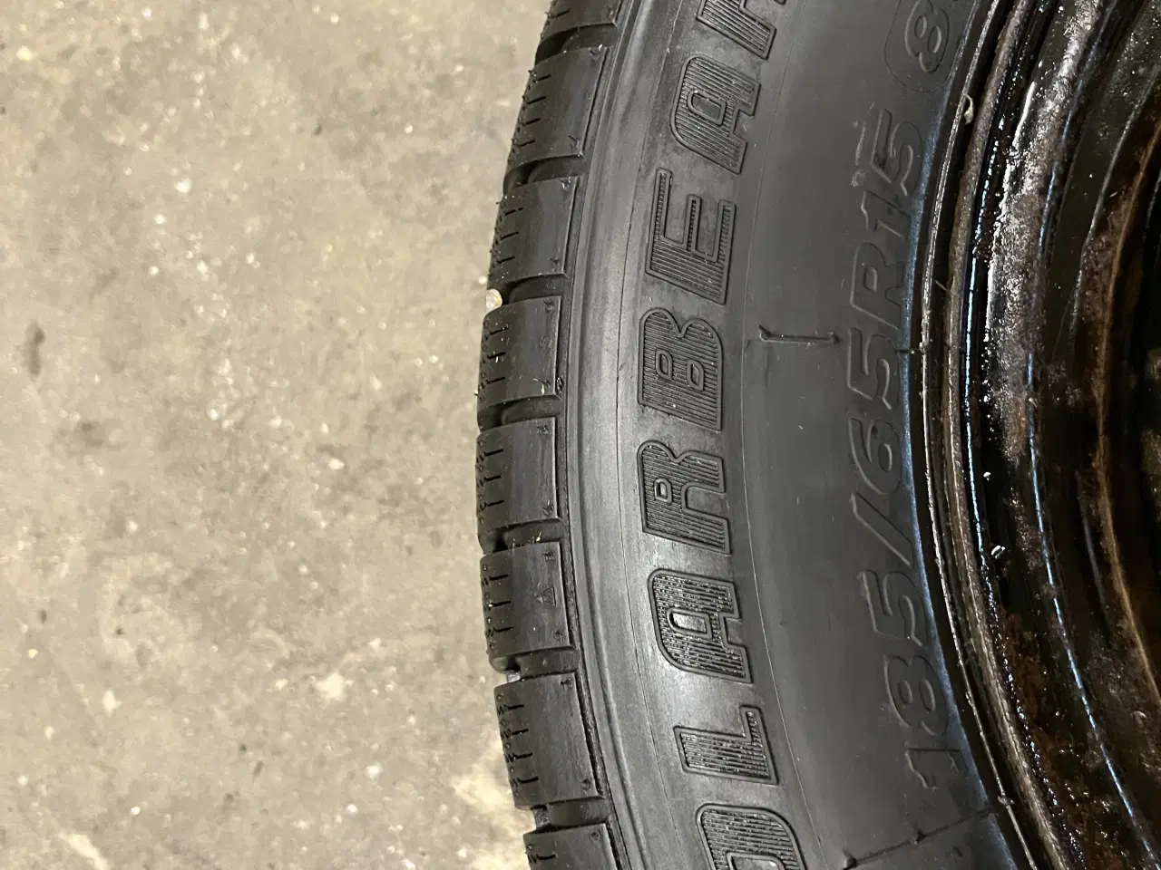 Billede 4 - Dæk med fælge 4x100