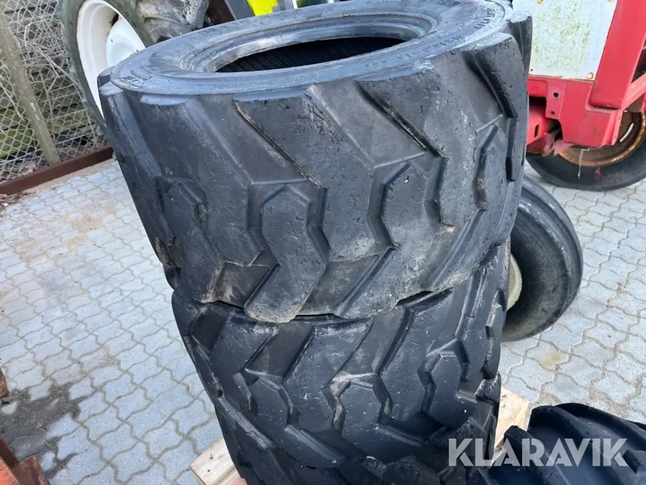 Billede 8 - Dæk til minilæsser Mitas 31x15.5-15