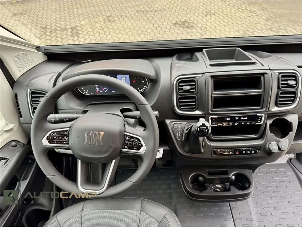 Billede 23 - 2026 - Adria Twin 600